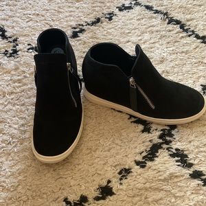 Madden Girl, women’s size 6.5 wedge sneakers, black with white sole.